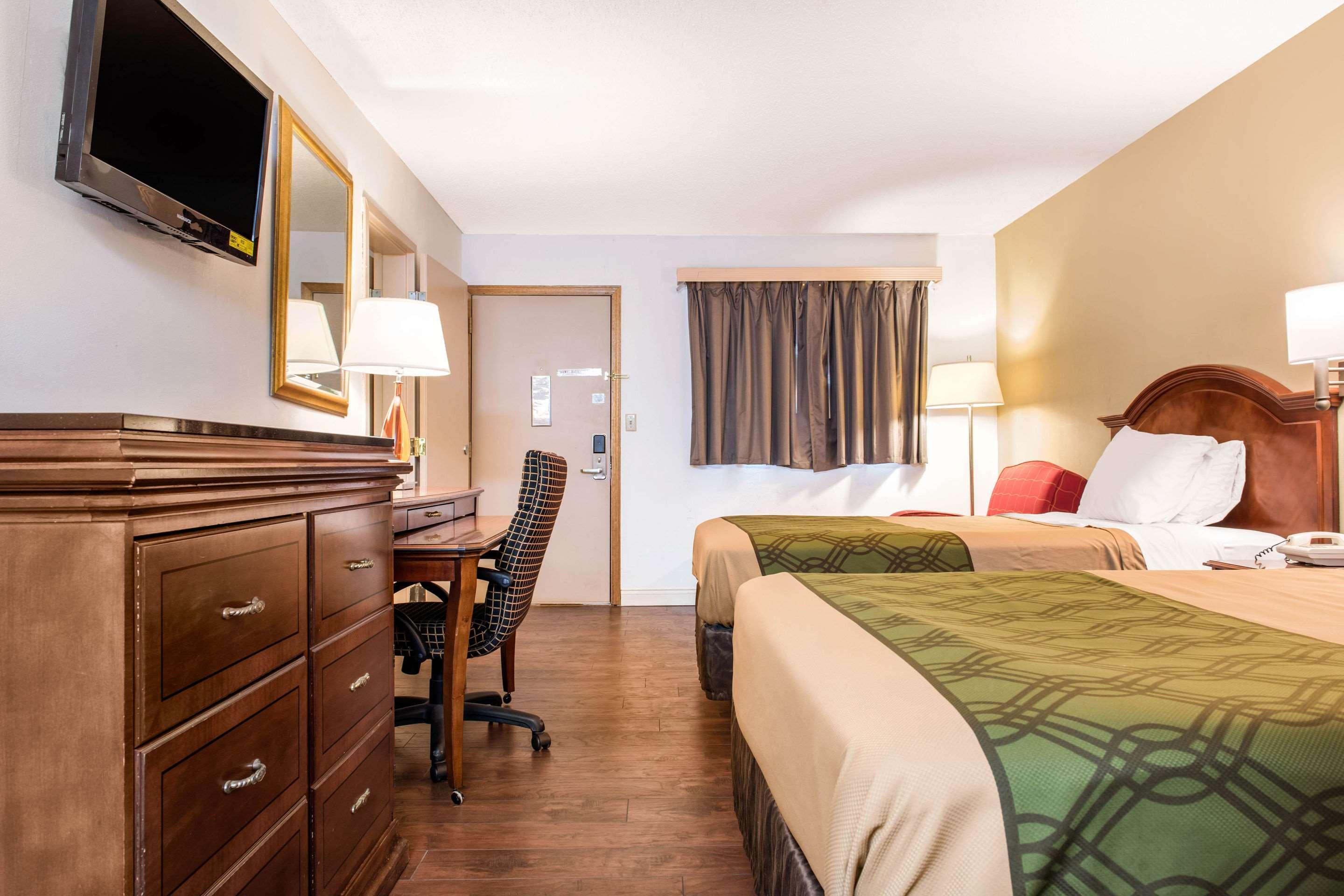 Econo Lodge Холланд Экстерьер фото