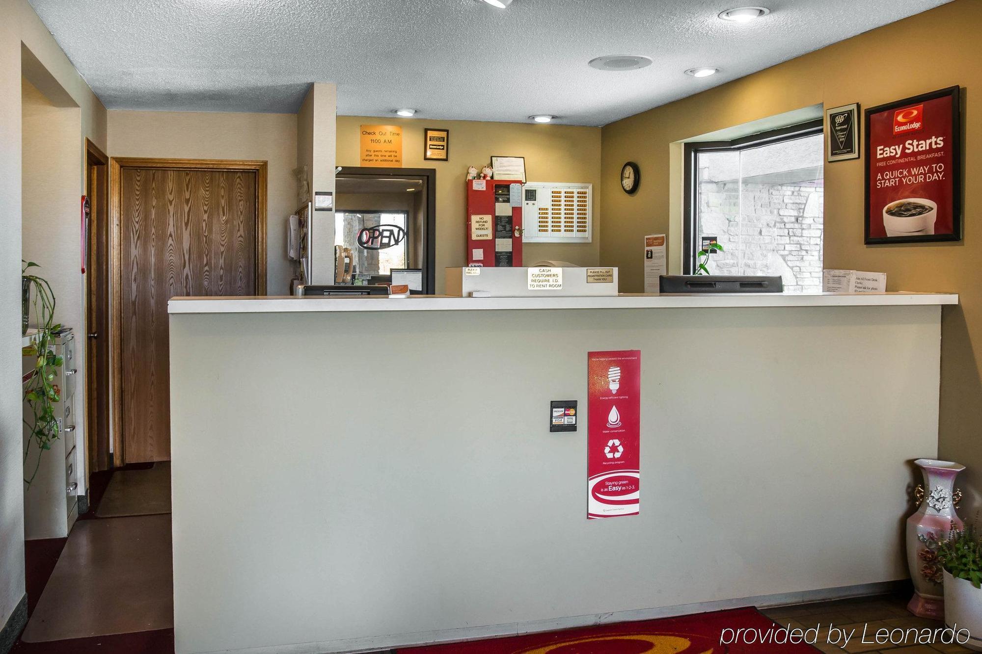 Econo Lodge Холланд Экстерьер фото