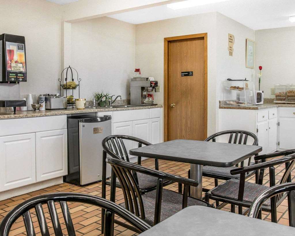 Econo Lodge Холланд Ресторан фото